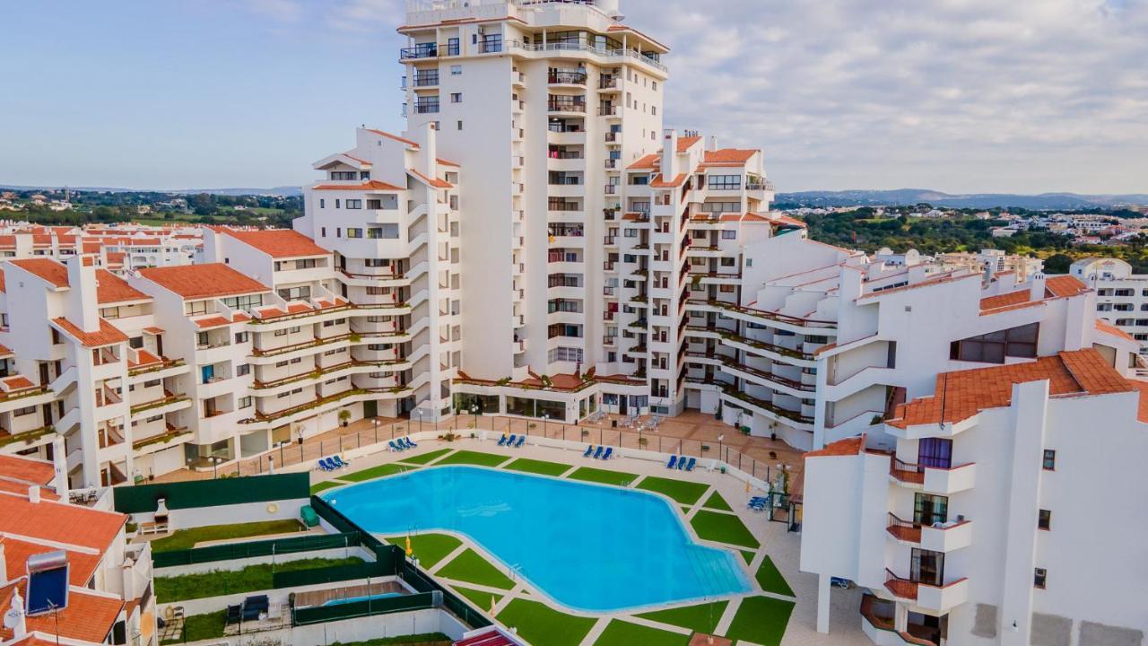Vila Magna W/ Pool By Lovelystay Apartment Albufeira